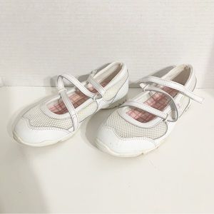 Champion White Leather and Mesh Slip On Strappy Sneakers Velcro Closure Sporty